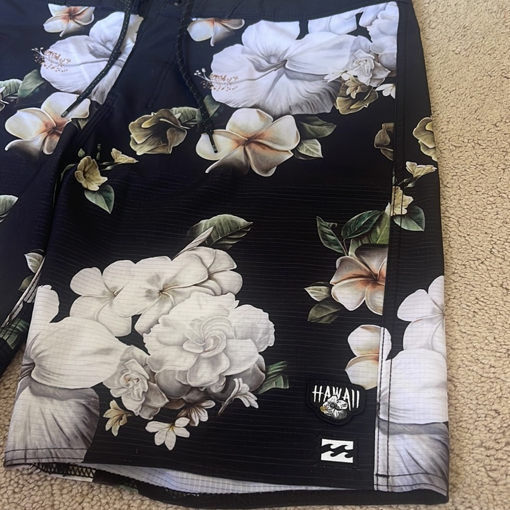 Billabong boardshorts
